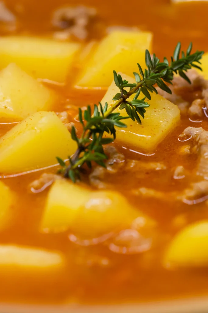 Cheesy Hamburger Potato Soup