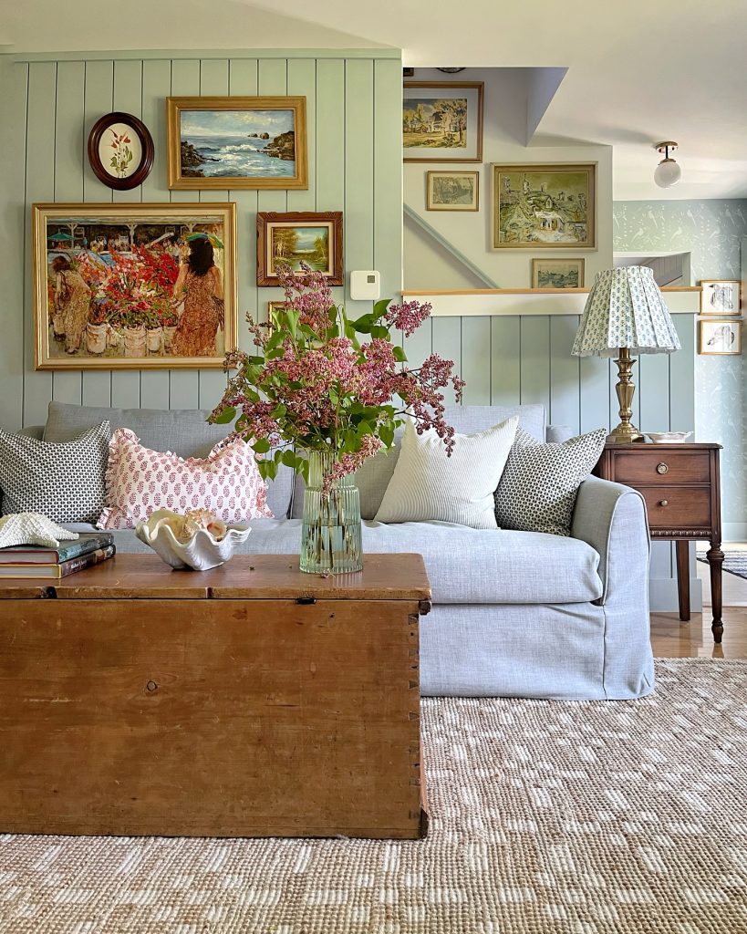 Cozy Country Cottage Living Room Ideas That Make A Small Space Feel Like Home