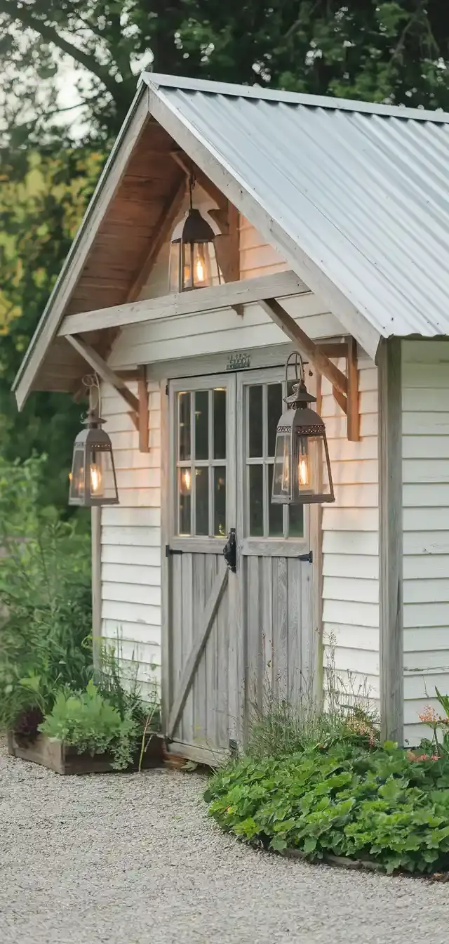 Country Farmhouse Garden Shed Decorating