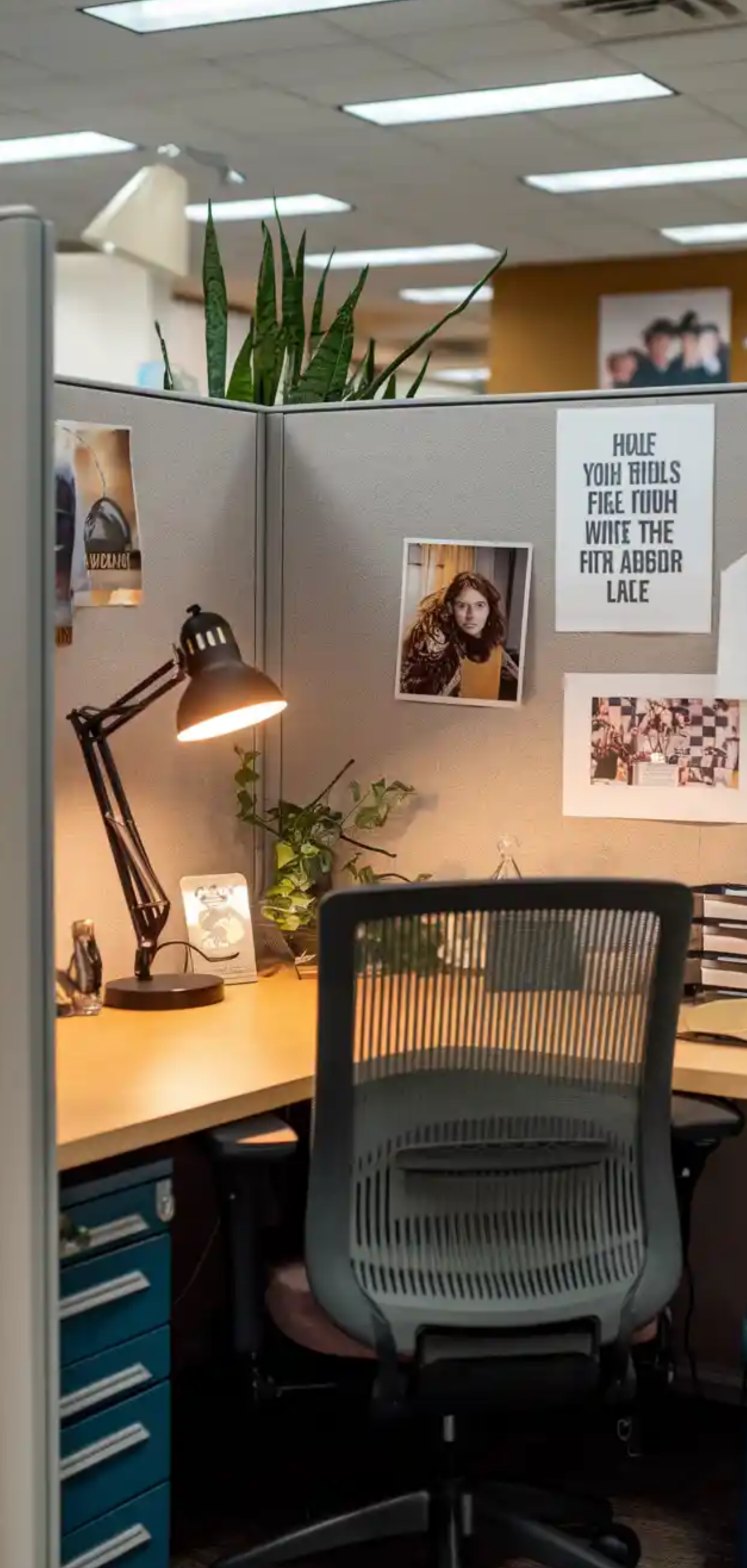  Ways to Make Your Cubicle Suck Less