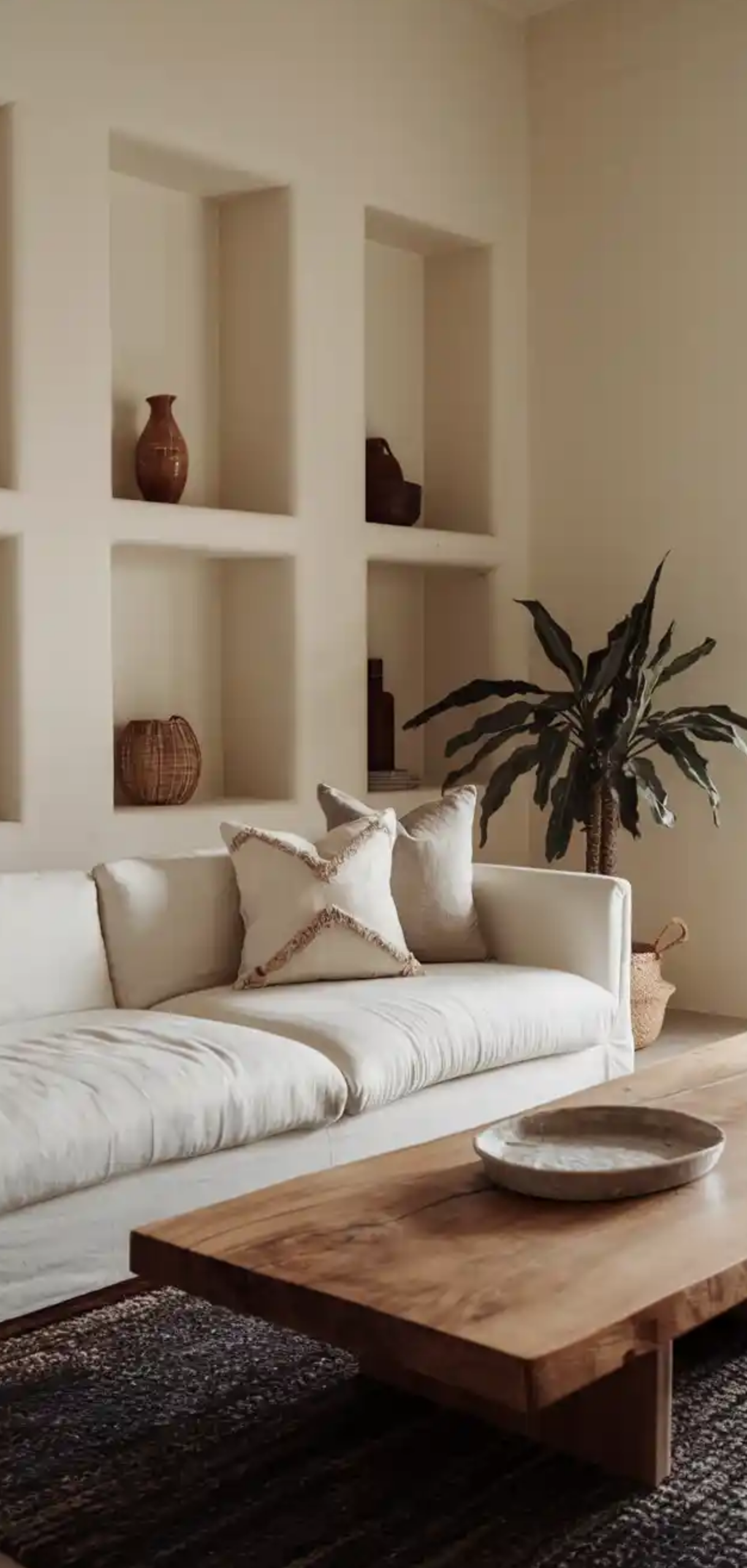 Minimalist Living Room Ideas to Declutter Your Home