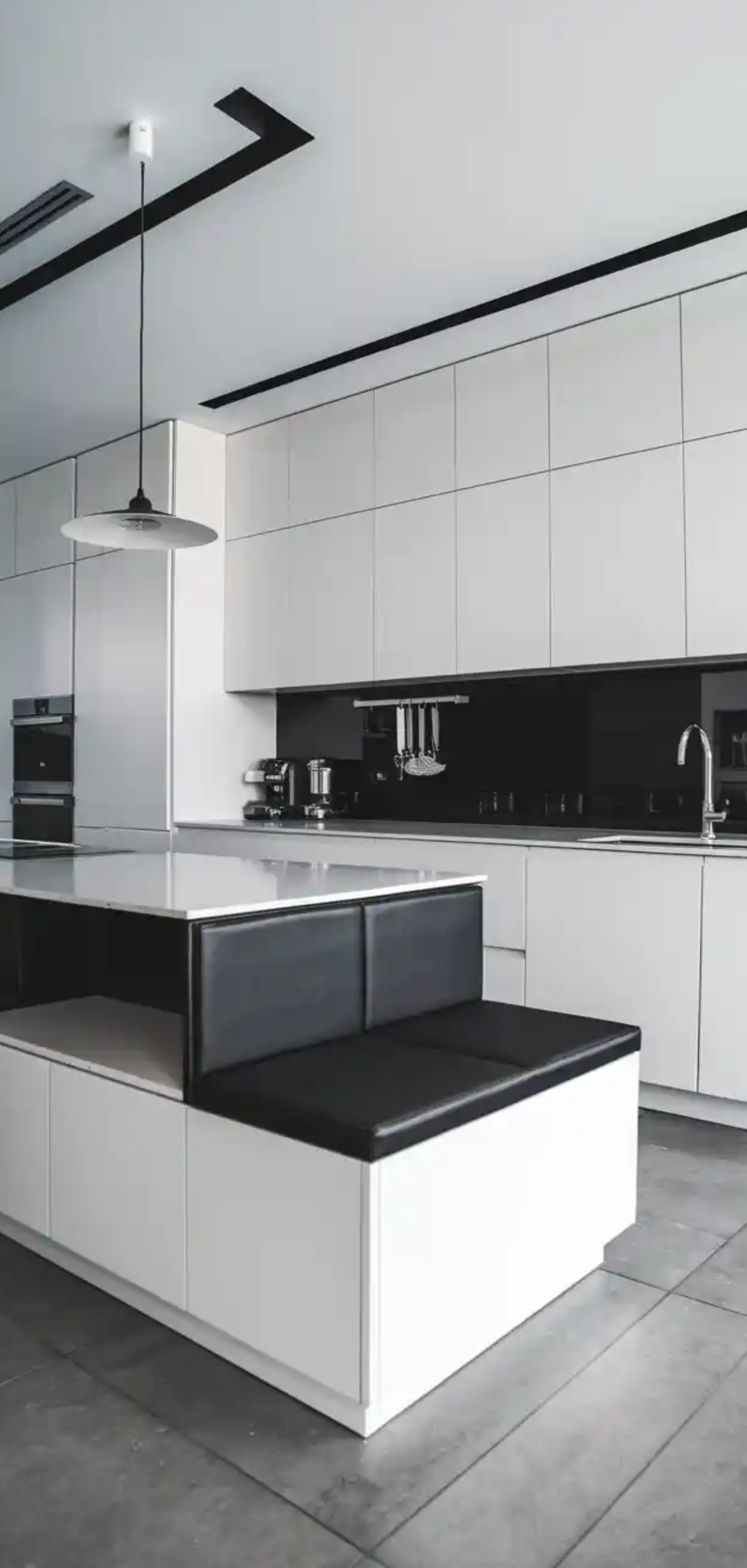 Modern Kitchen Designs for the Minimalist Home