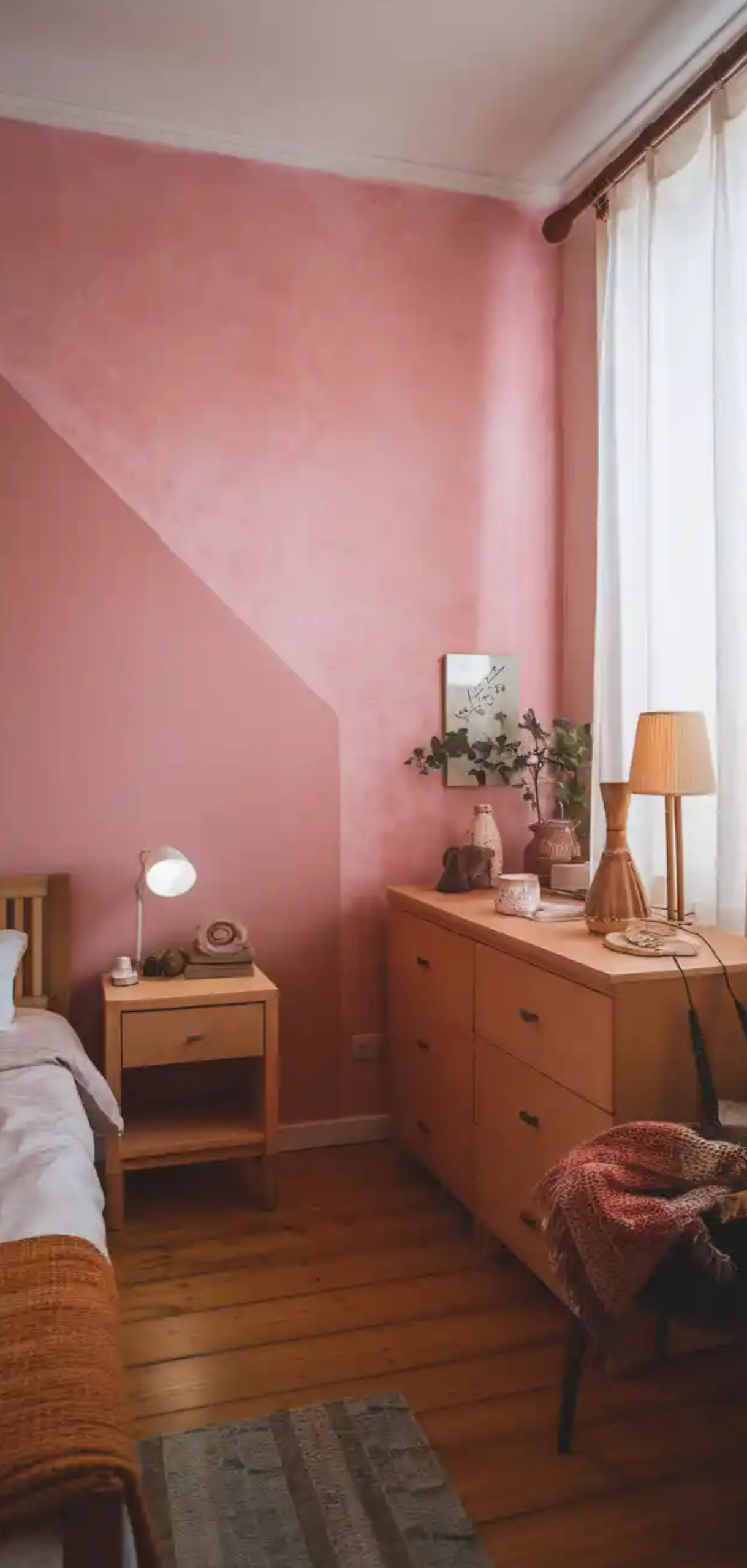 Easy Gentle Pink Accents