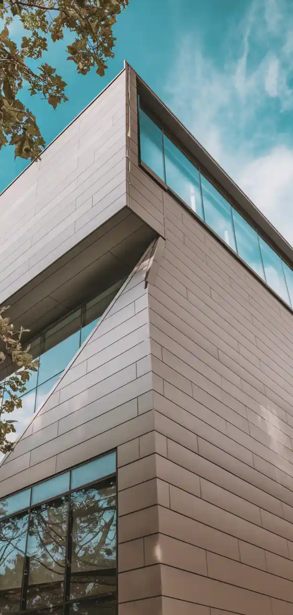 Minimalist Aluminium Composite Panel Designs