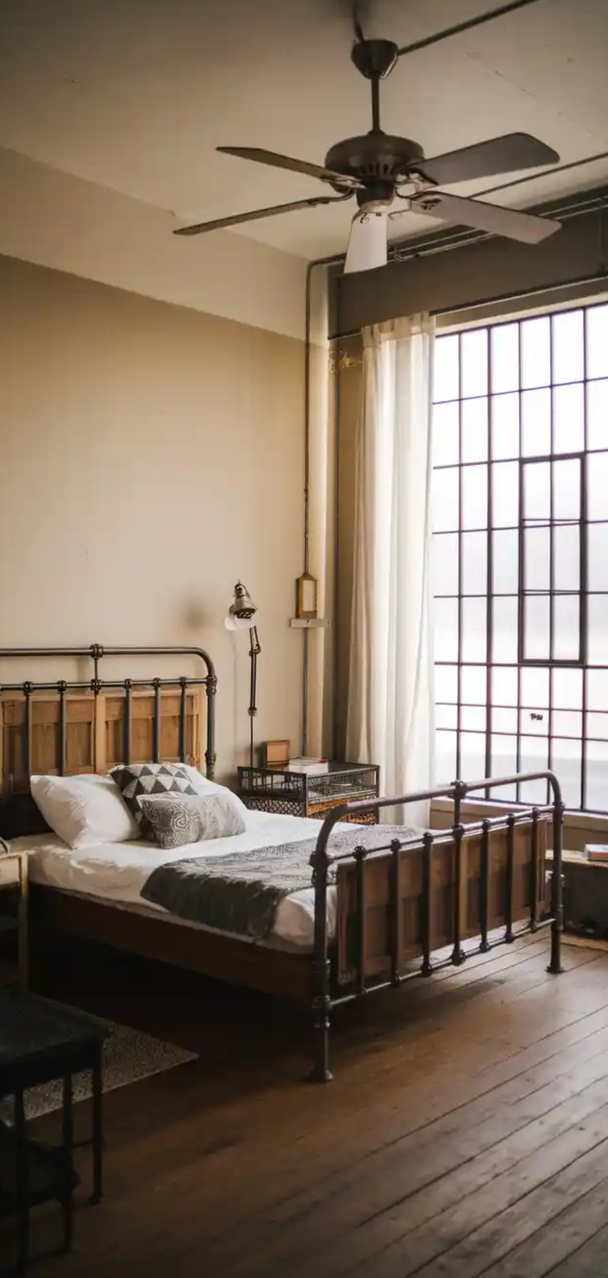 Perfect Street Style Bedroom Ideas