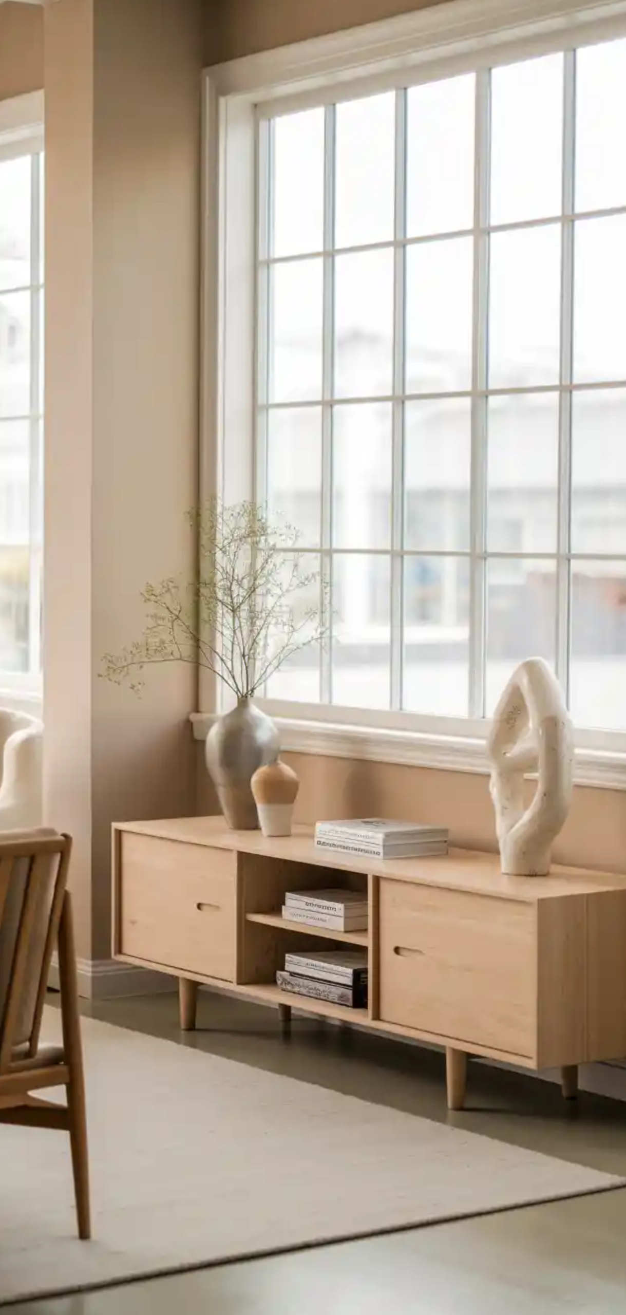 Essential Furniture Pieces for a Japandi Living Room