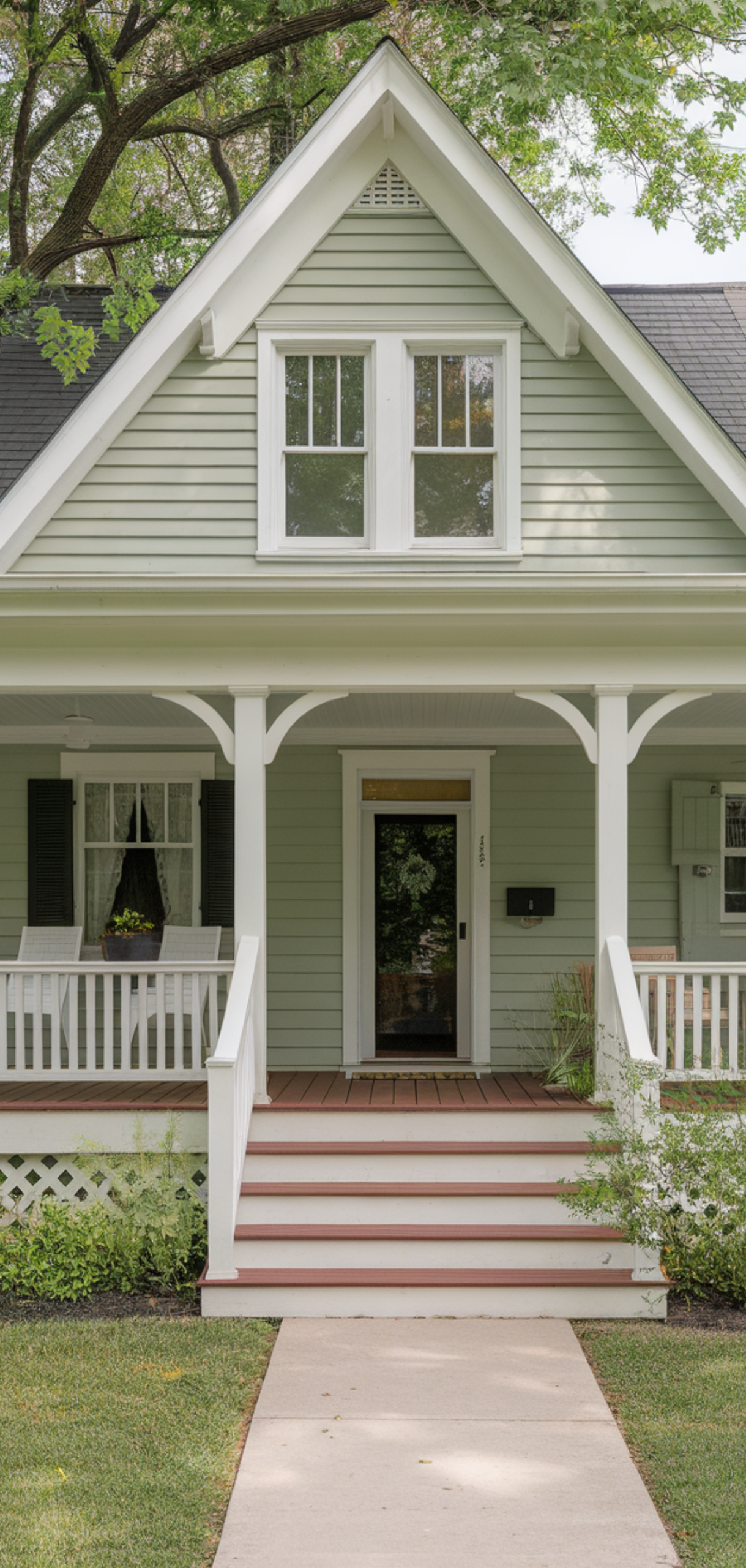 Amazing Sage Green House Ideas with Cream Trim Ideas