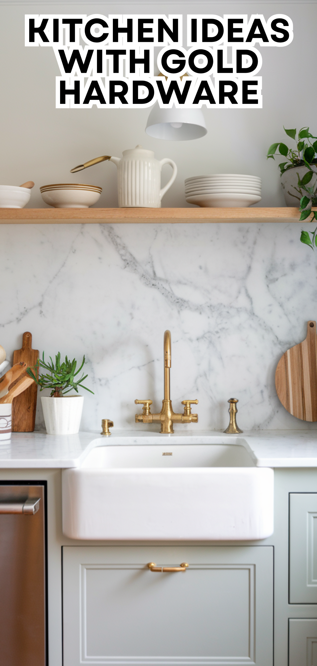 17 Stunning Kitchen Ideas with Gold Hardware