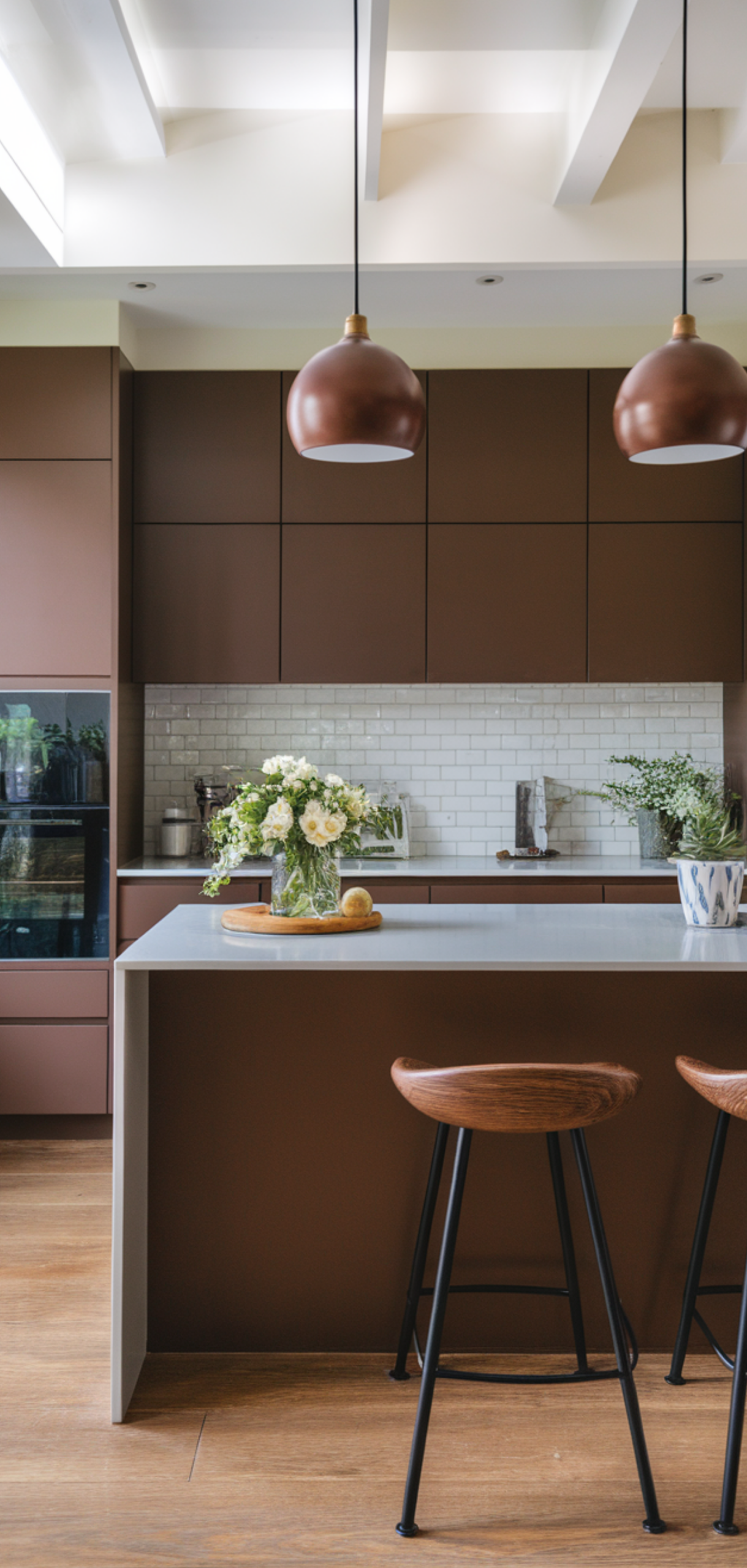 Amazing Trendy Brown Kitchen Cabinet Ideas