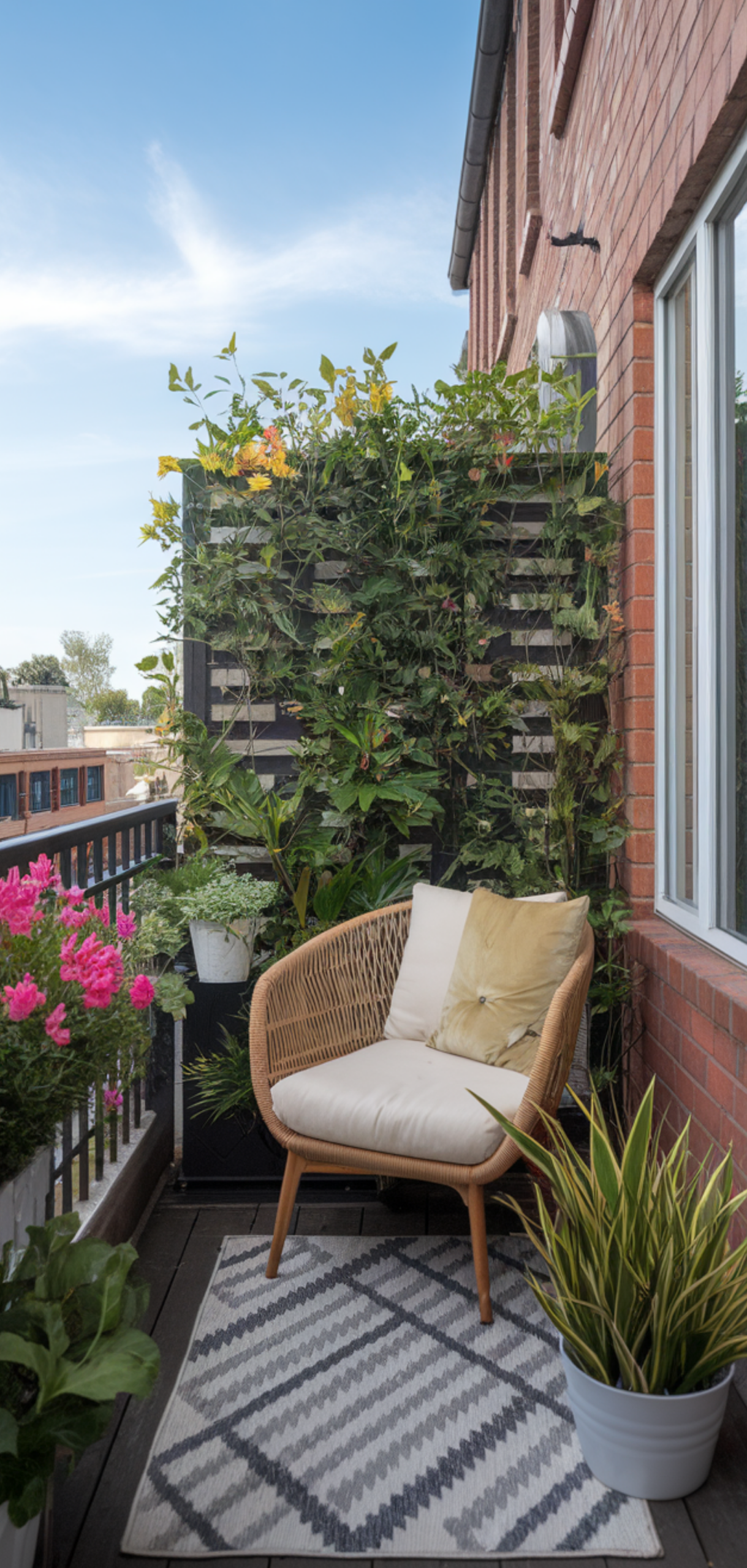 Stunning Cute Apartment Balcony Ideas