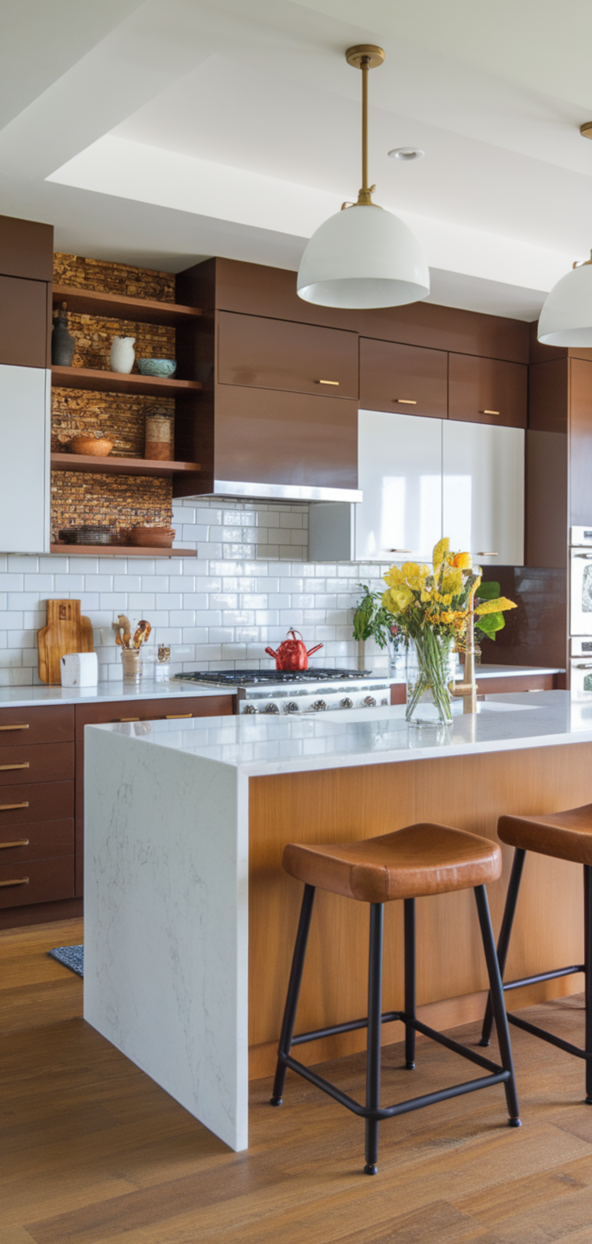 Amazing Trendy Brown Kitchen Cabinet Ideas
