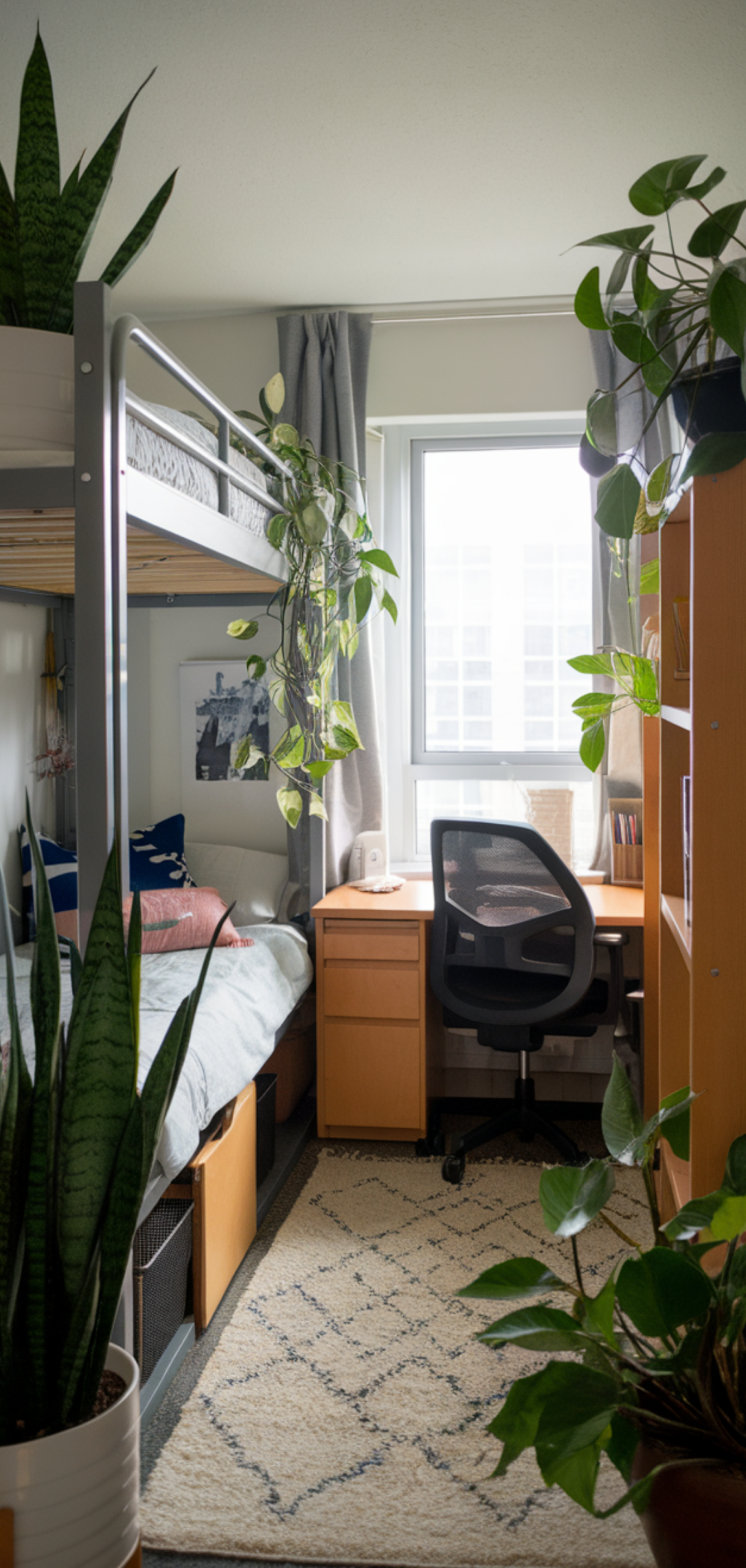 Stunning Dorm Room Inspo To Maximize Small Spaces
