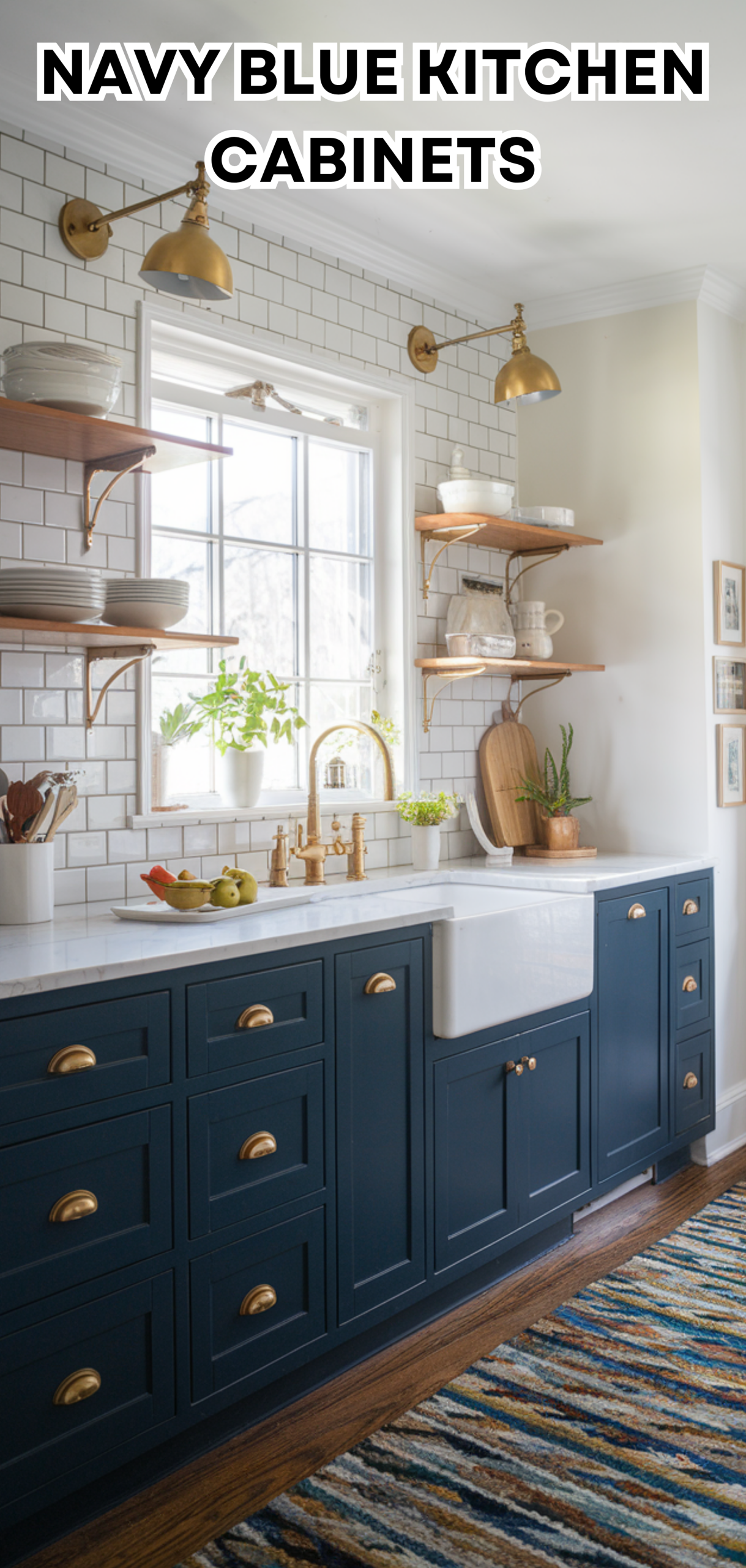 17 Trendy Navy Blue Kitchen Cabinets