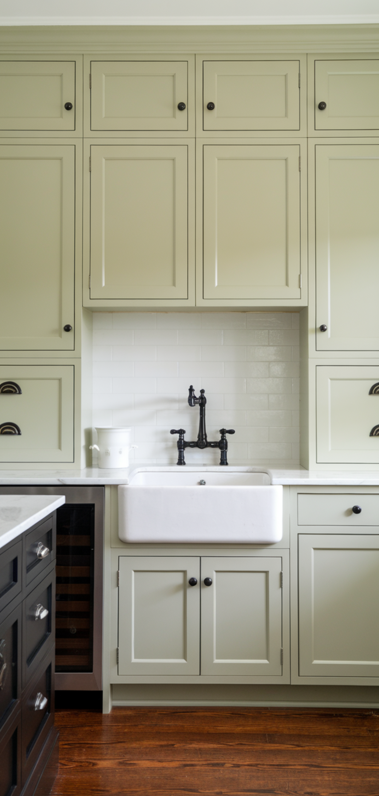 inspiring Green Kitchen Cabinet Ideas