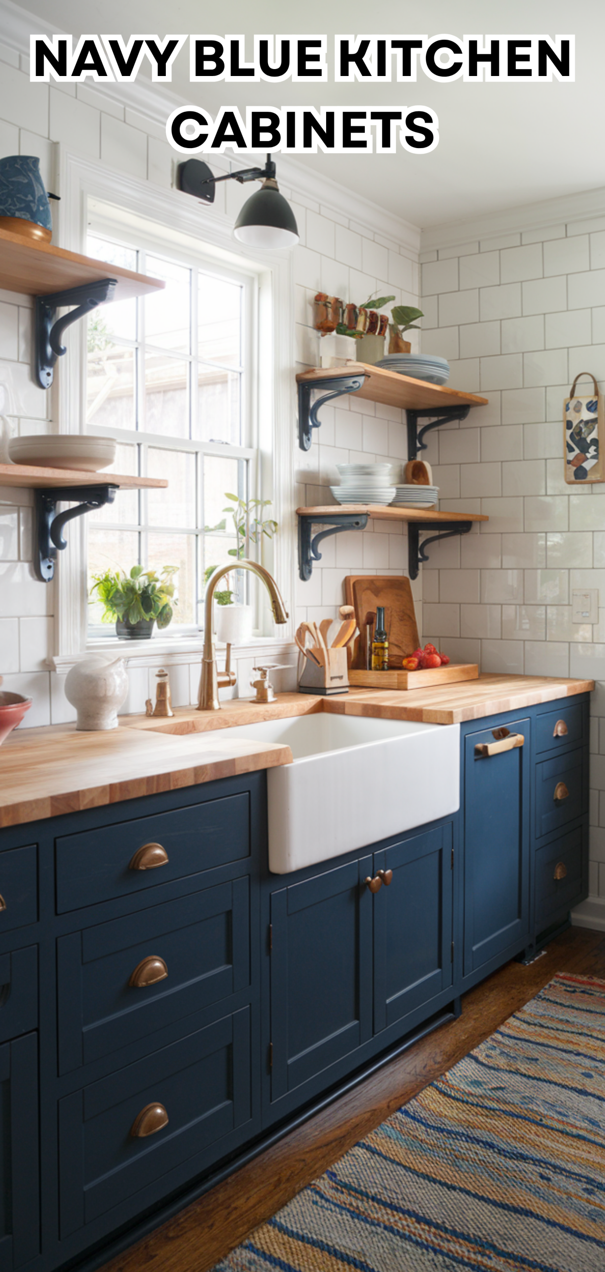 17 Trendy Navy Blue Kitchen Cabinets