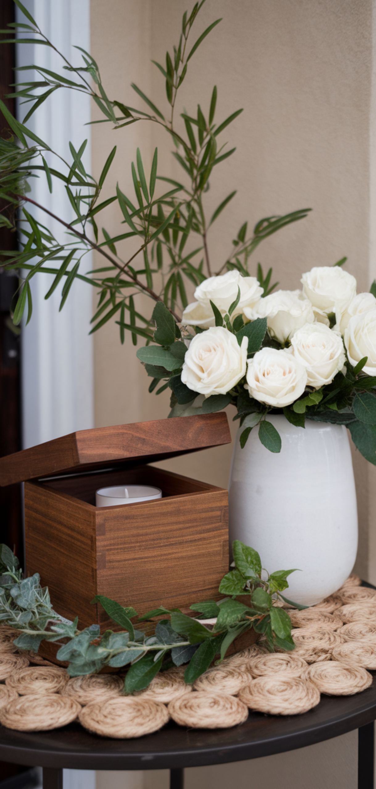inspiring Entrance Table Decor Ideas