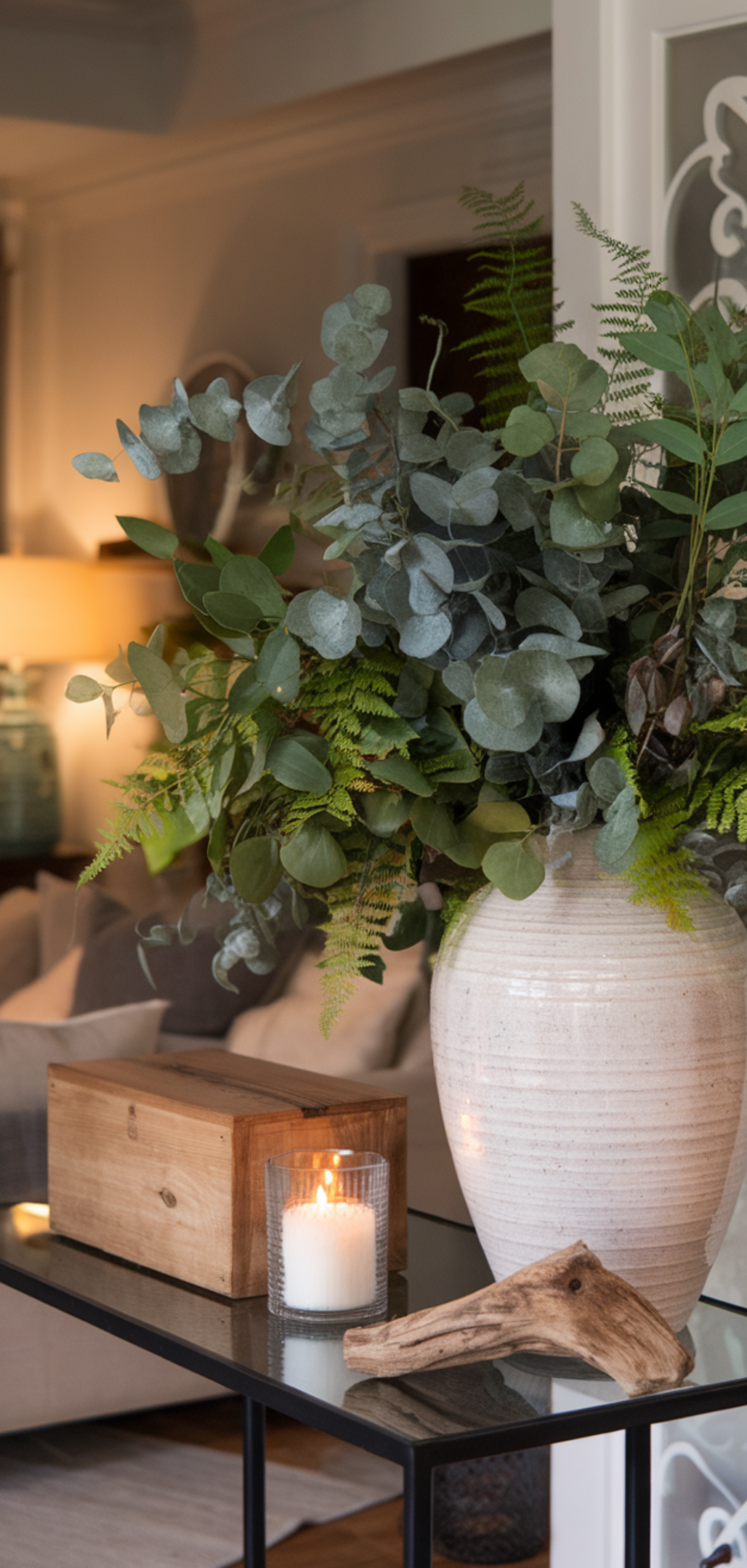 inspiring Entrance Table Decor Ideas