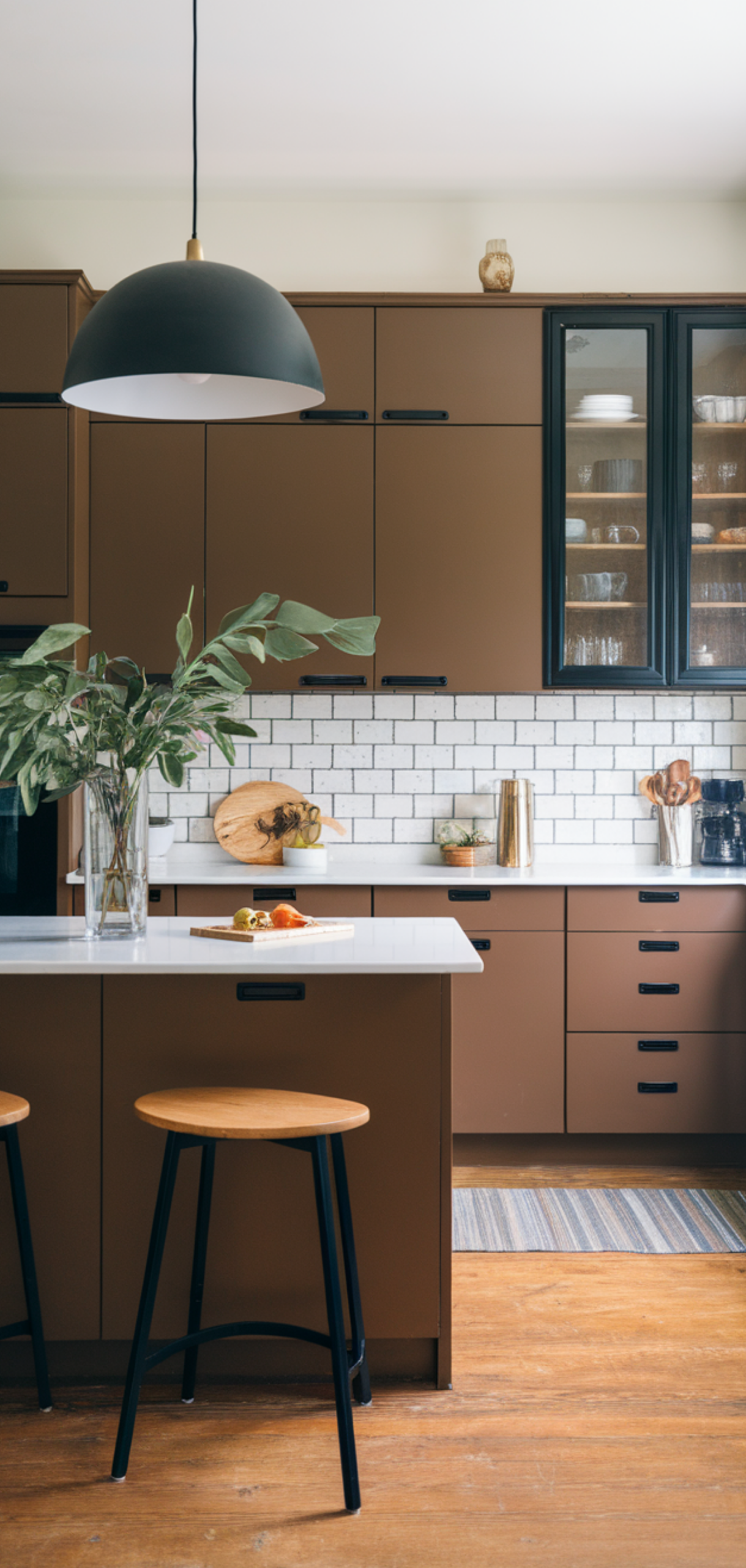 Amazing Trendy Brown Kitchen Cabinet Ideas