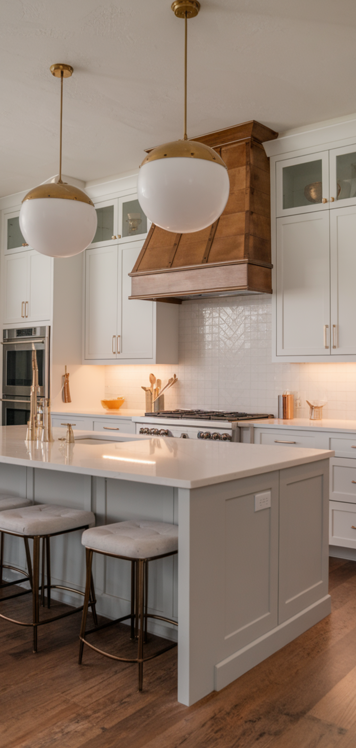 Stunning Guide to Under-Cabinet Lighting