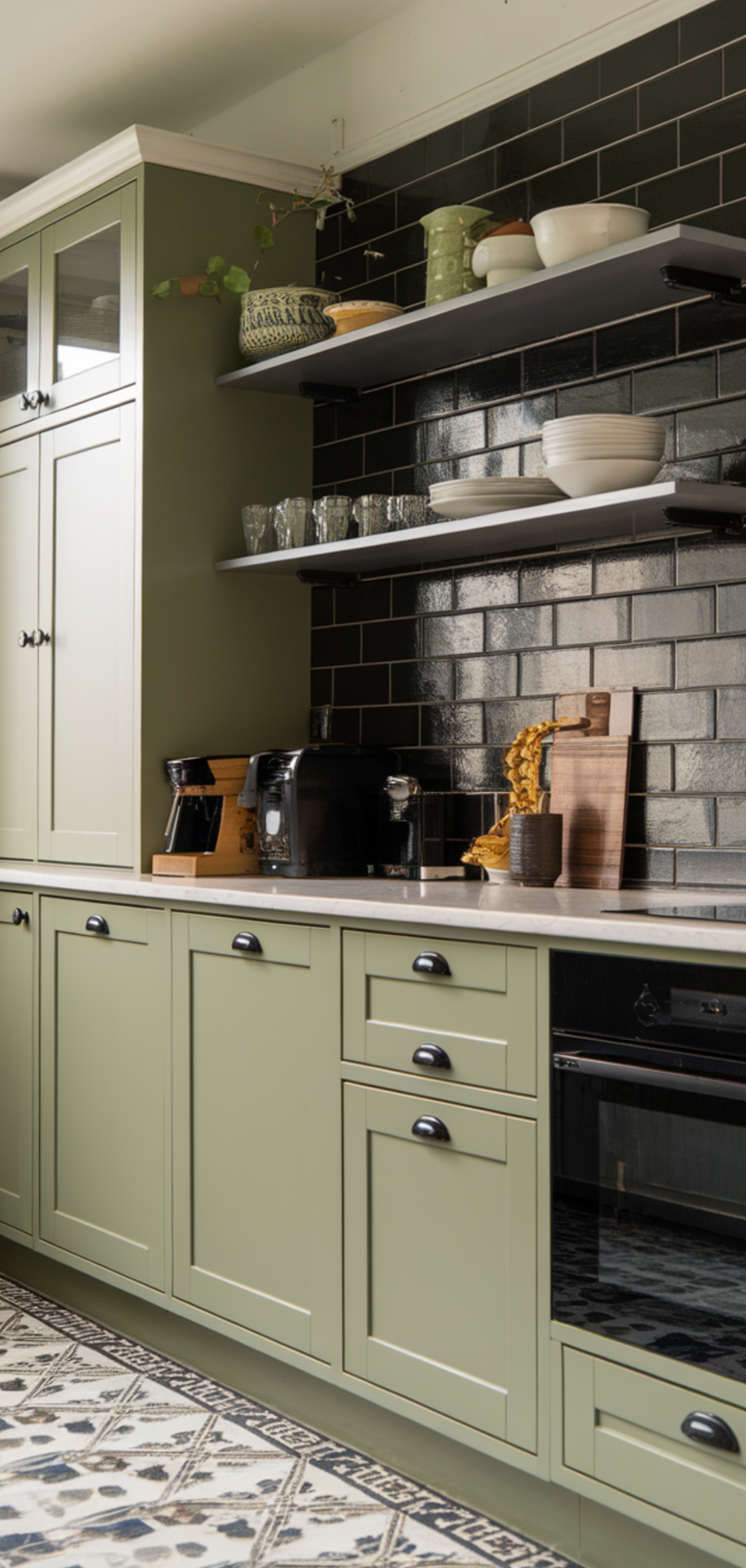 Best Georgeous Green and Black Kitchen Ideas