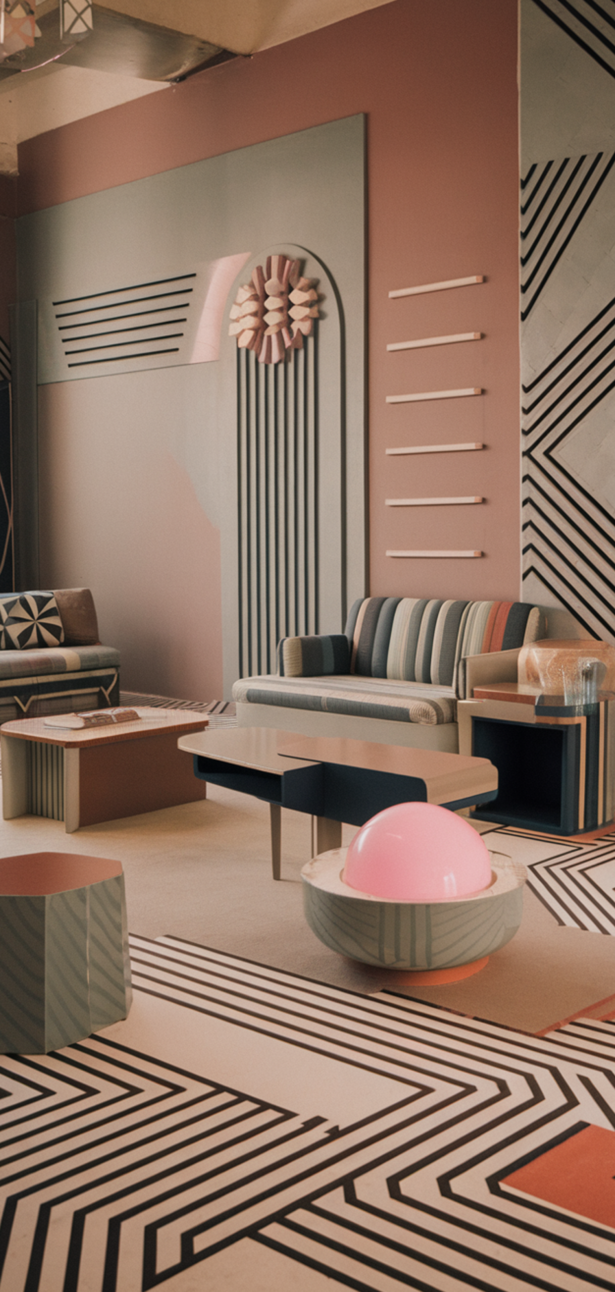 Creative Futuristic Retro Decor Inspirations