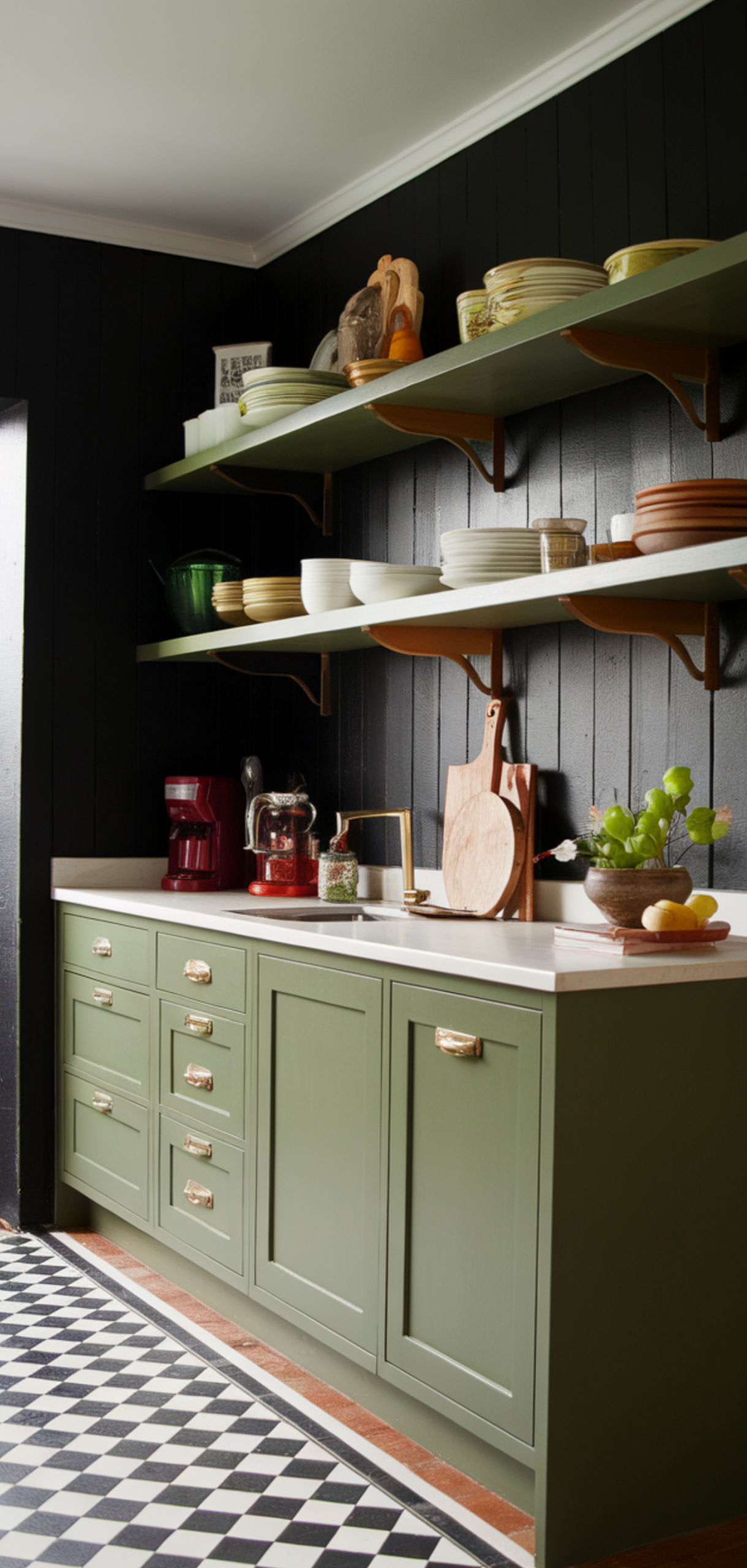 Best Georgeous Green and Black Kitchen Ideas