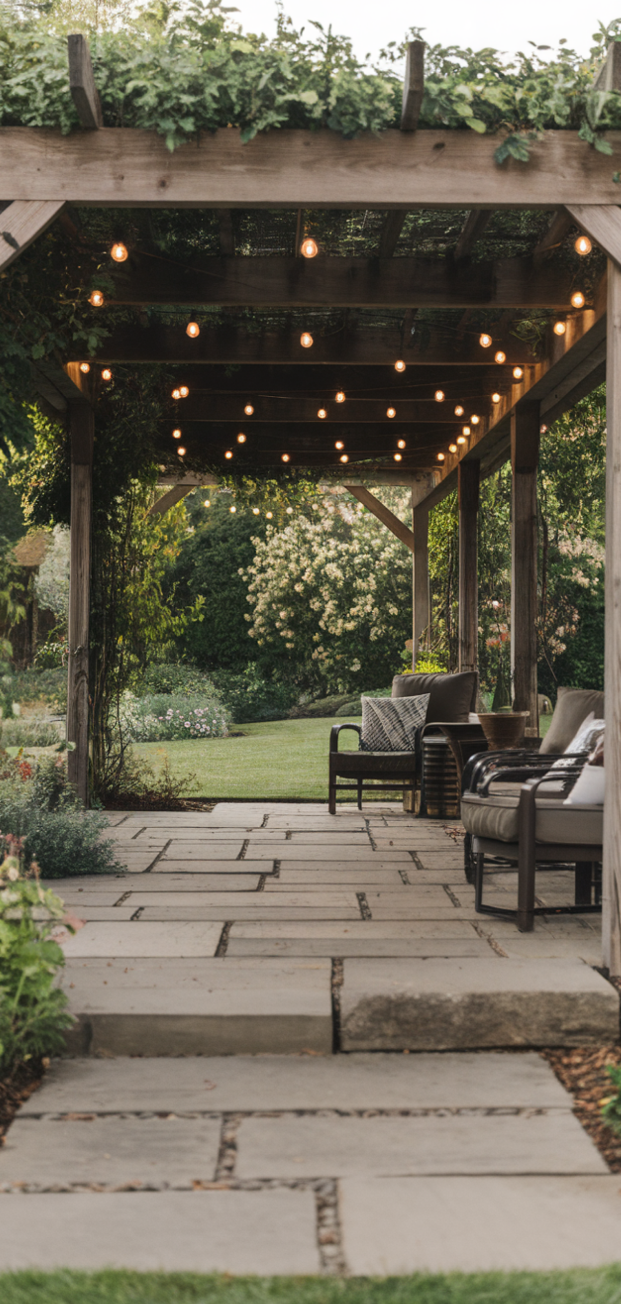 Small Flagstone Patio Ideas You’ll Love