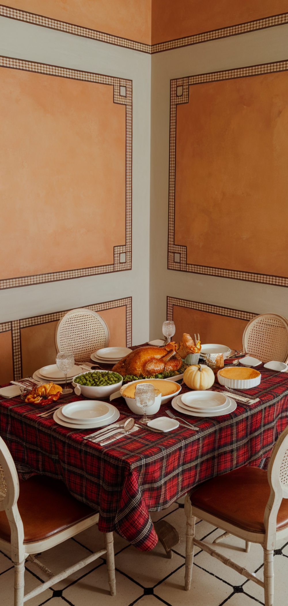 Easy Fall Feasts in Plaid:Thanksgiving Table