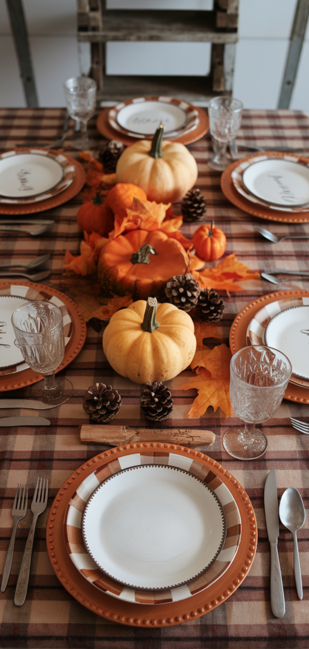 Easy Fall Feasts in Plaid:Thanksgiving Table