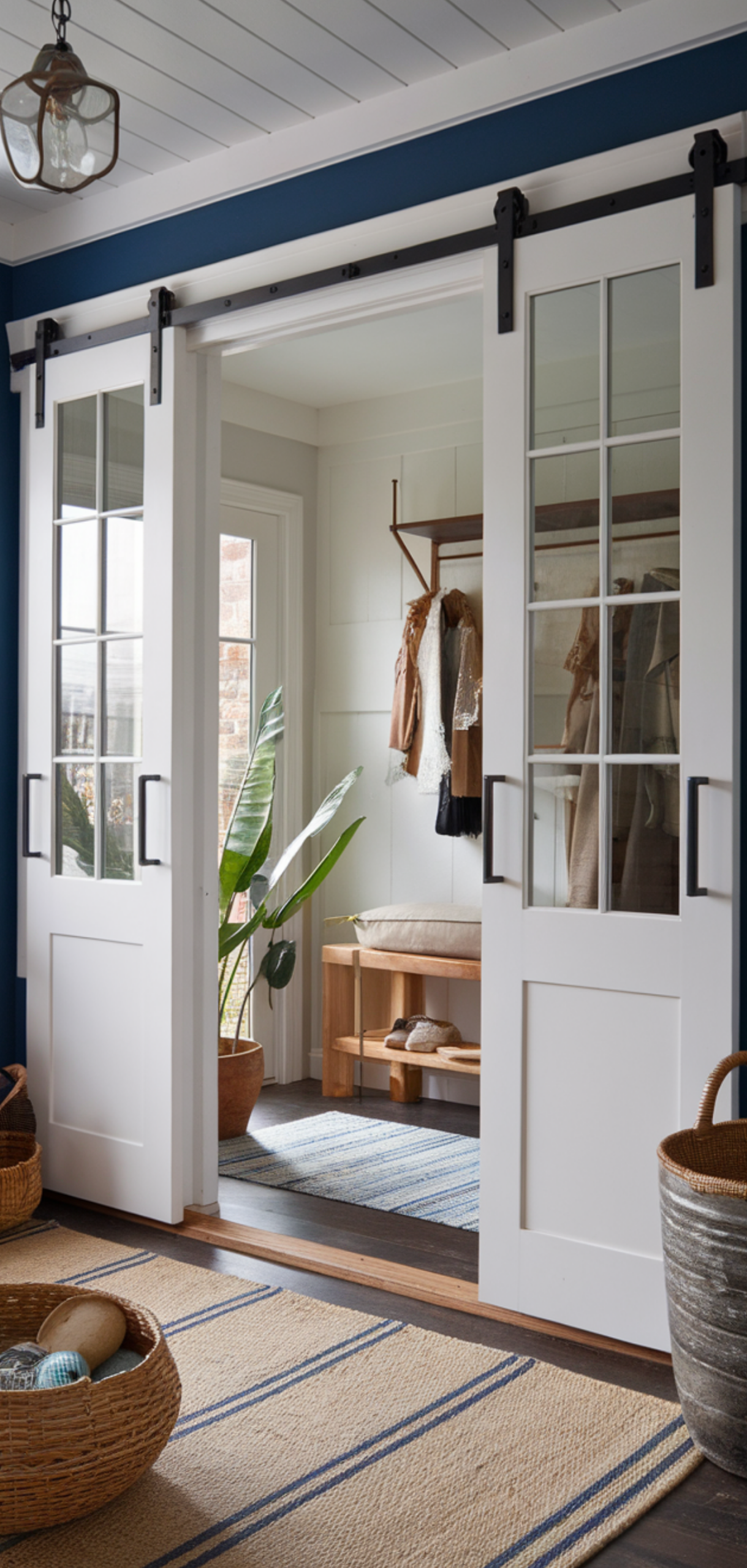 14 brilliant Small Entrance Hall Ideas