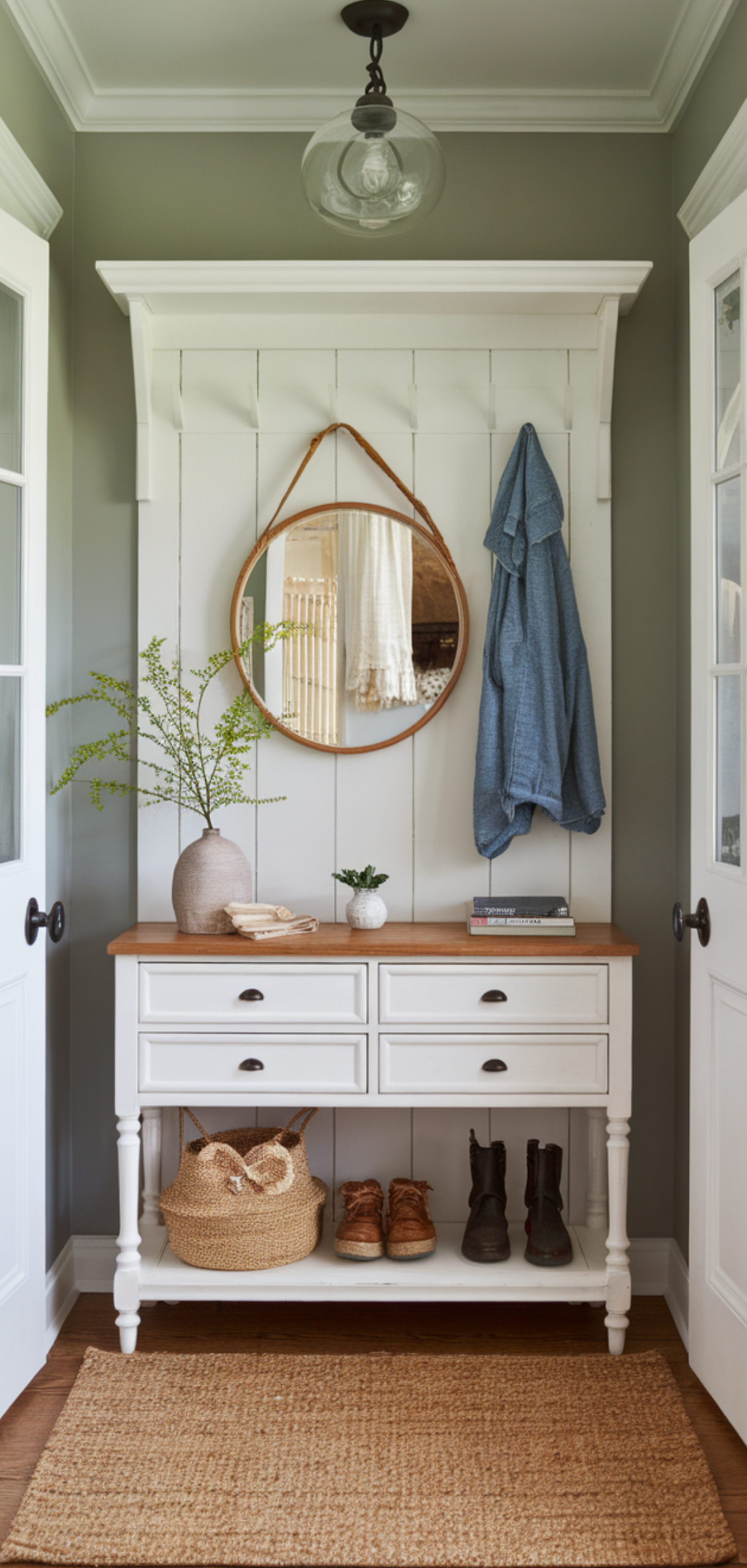 14 brilliant Small Entrance Hall Ideas